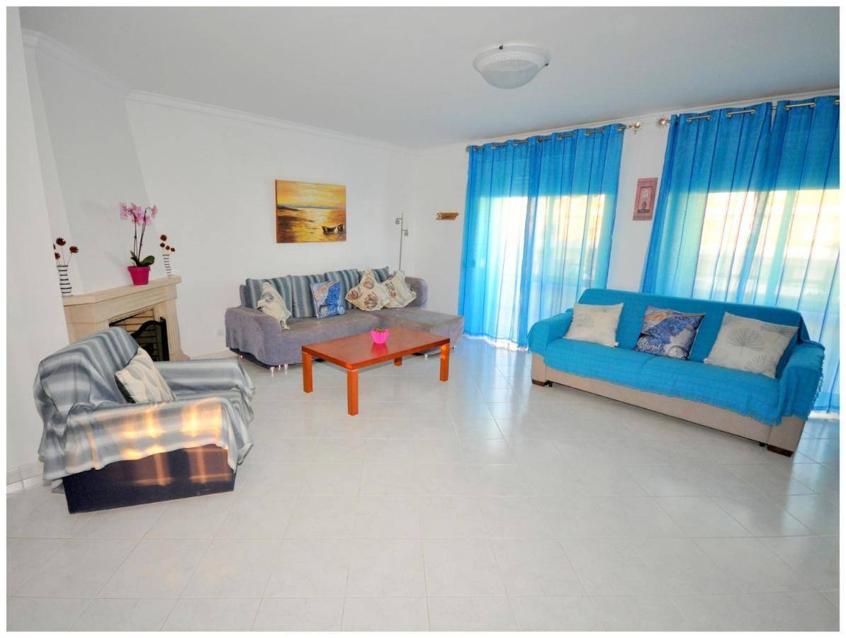 Apartamentos Capitolina Quarteira Exterior foto