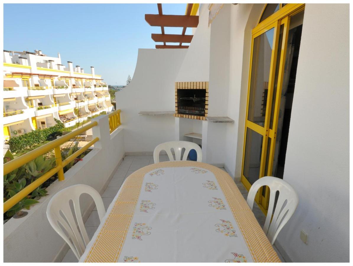 Apartamentos Capitolina Quarteira Exterior foto